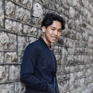 Meet your Posher, Hoàng